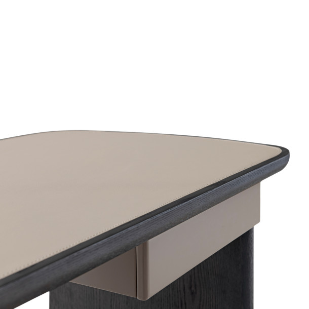 RI-RI Desk | 1500 MM