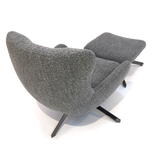 XA-XA LOUNGE CHAIR