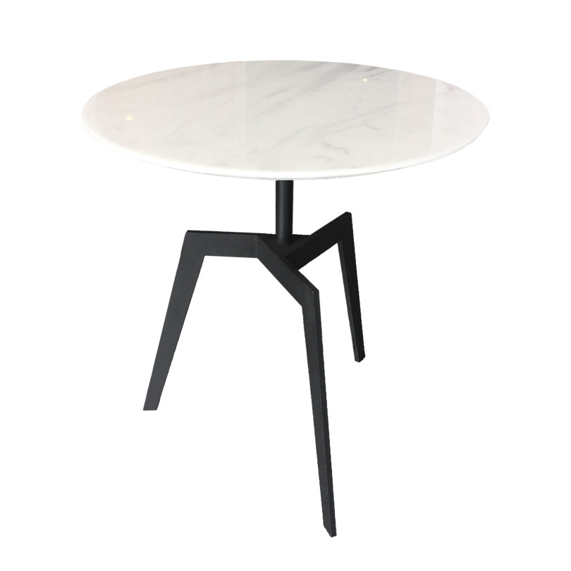 KWAN-KWAN Side Table