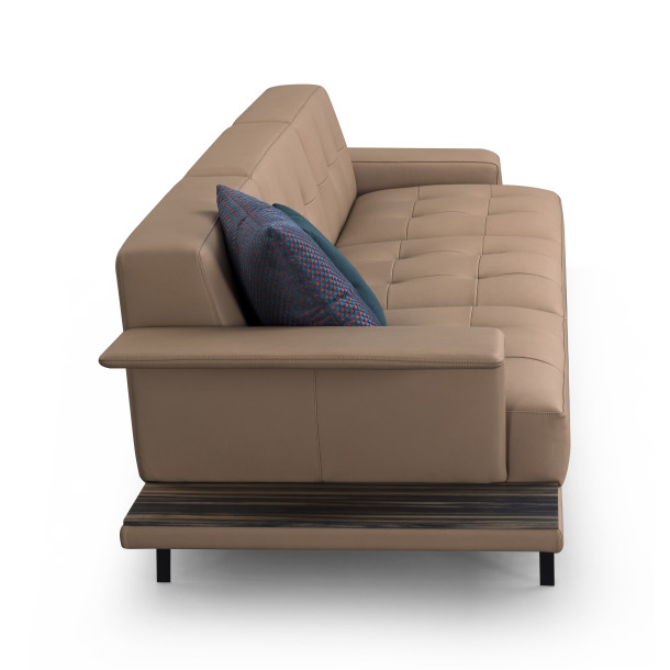 CA-CA Three Seater Sofa | Leather