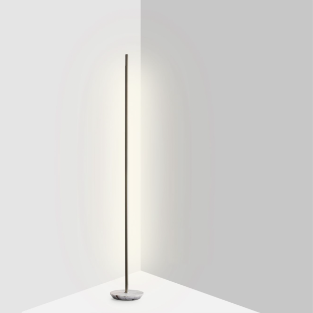 Line Floor Lamp