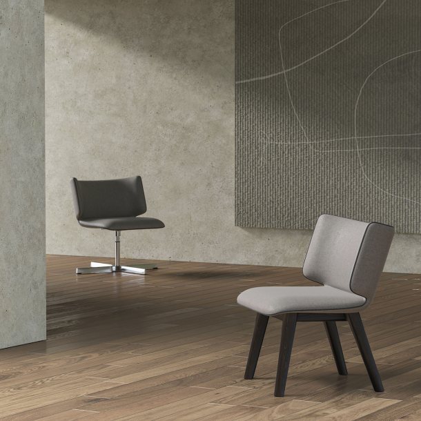 PIU-PIU Swivel Lounge Chair