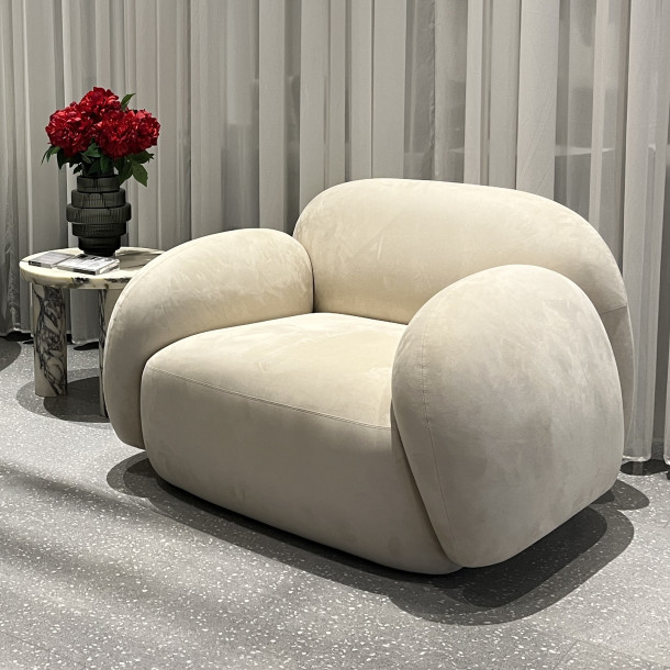 JEN-JEN Lounge Chair | CWB Showroom Display