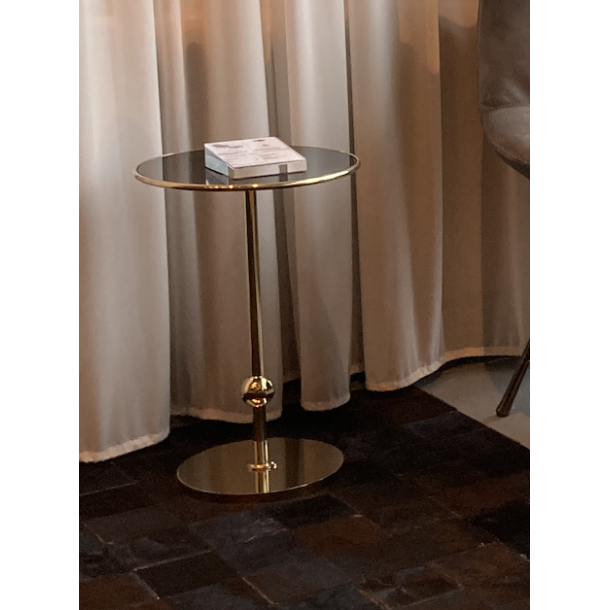 GU-GU Side Table | Warehouse