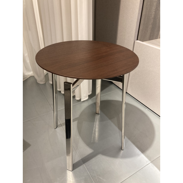 HU-HU Side Table | Warehouse