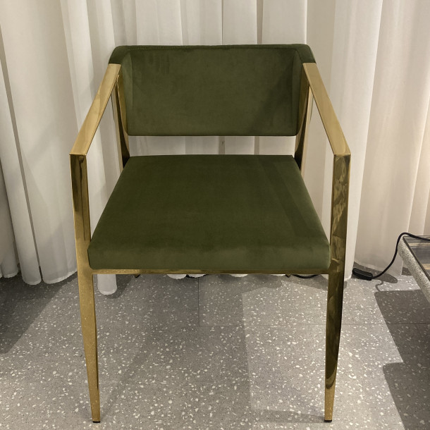 TOO-TOO Lounge Chair | Warehouse