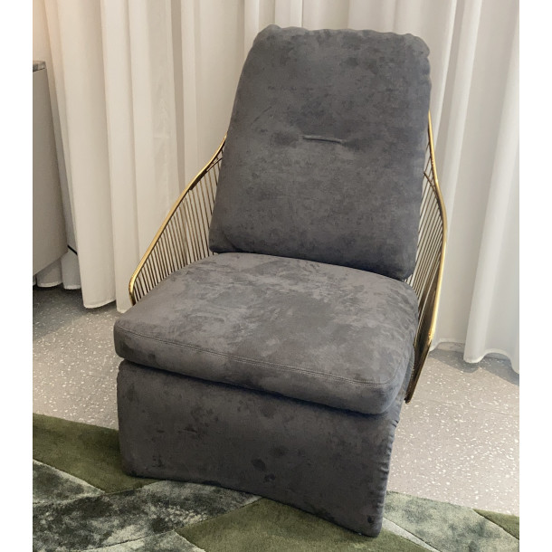 LIF-LIF Lounge Chair | Warehouse