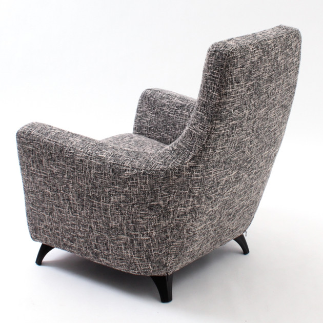 QI-QI LOUNGE CHAIR