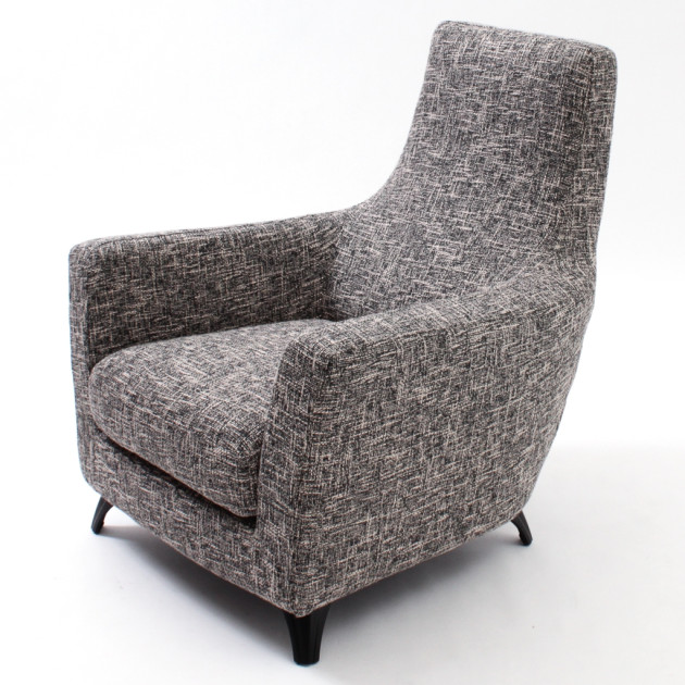 QI-QI LOUNGE CHAIR