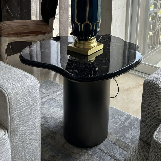 CLO-CLO Side Table | 593 x 592