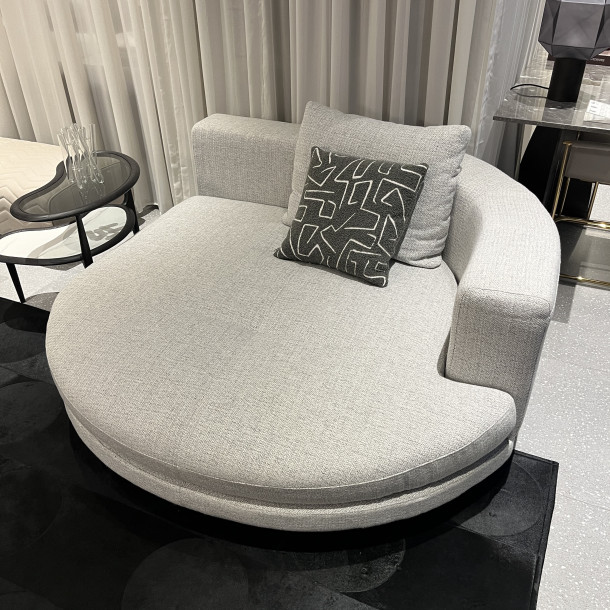 MUT-MUT Three Seater Dia Corner Sofa | CWB Showroom Display